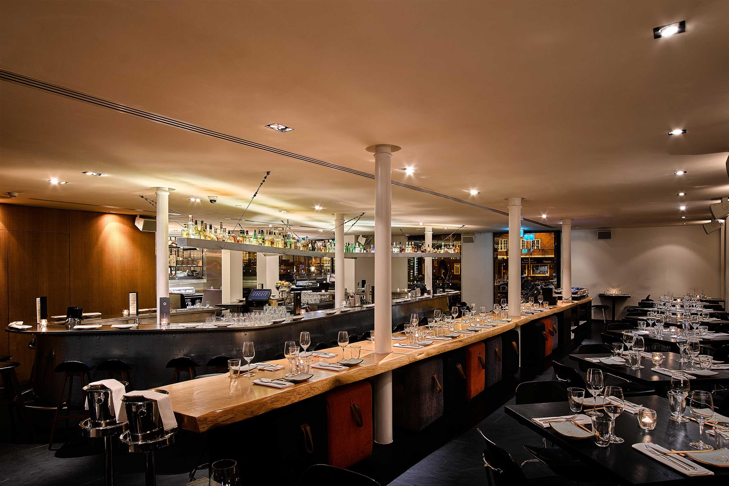 isakaya_interior_night30039.jpg